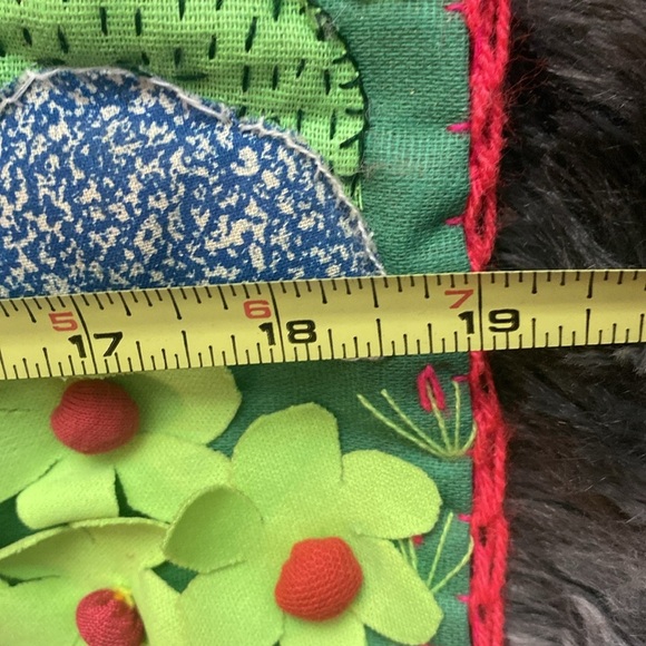 VTG Peruvian Arpillera 3D folk art applique embroidery wall art - Picture 14 of 16